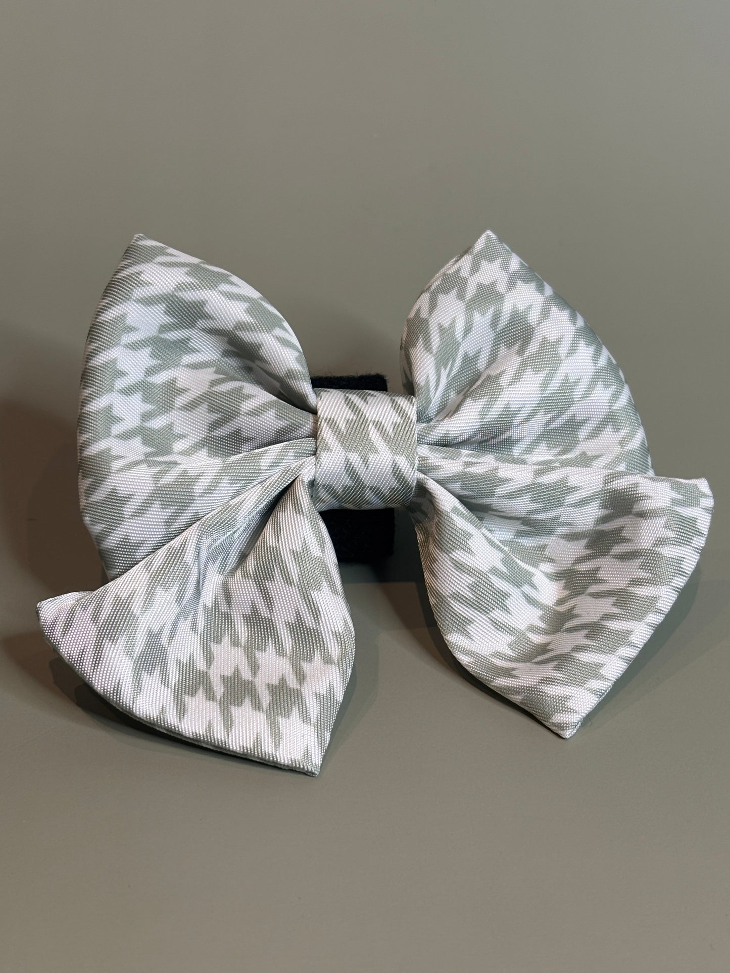 Houndstooth Sailor Bow
