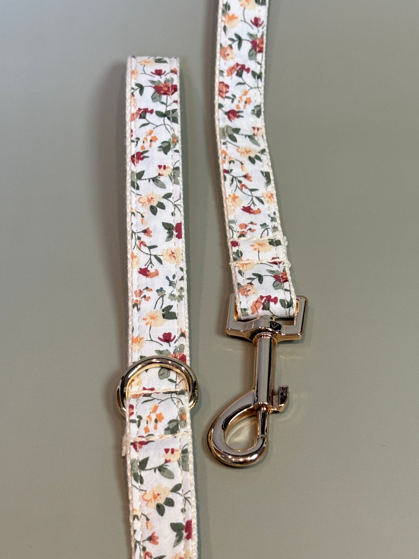 Spring Cream Floral Lead
