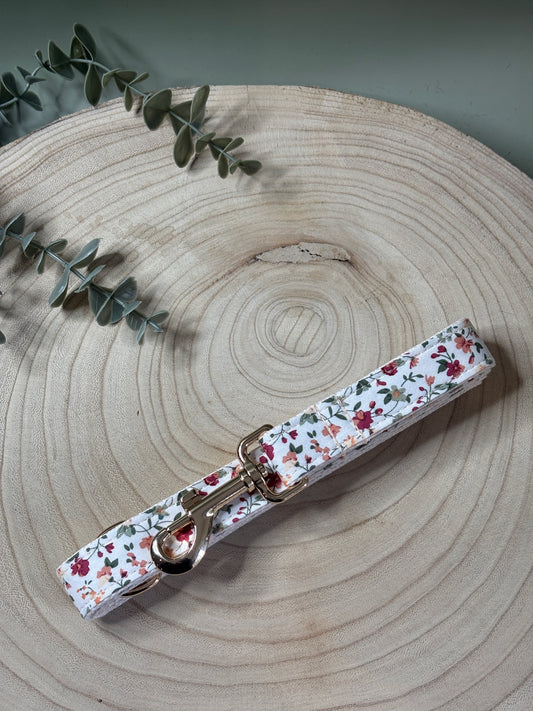Spring Cream Floral Lead