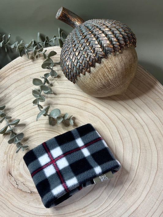 Monochrome Plaid Fleece Snood