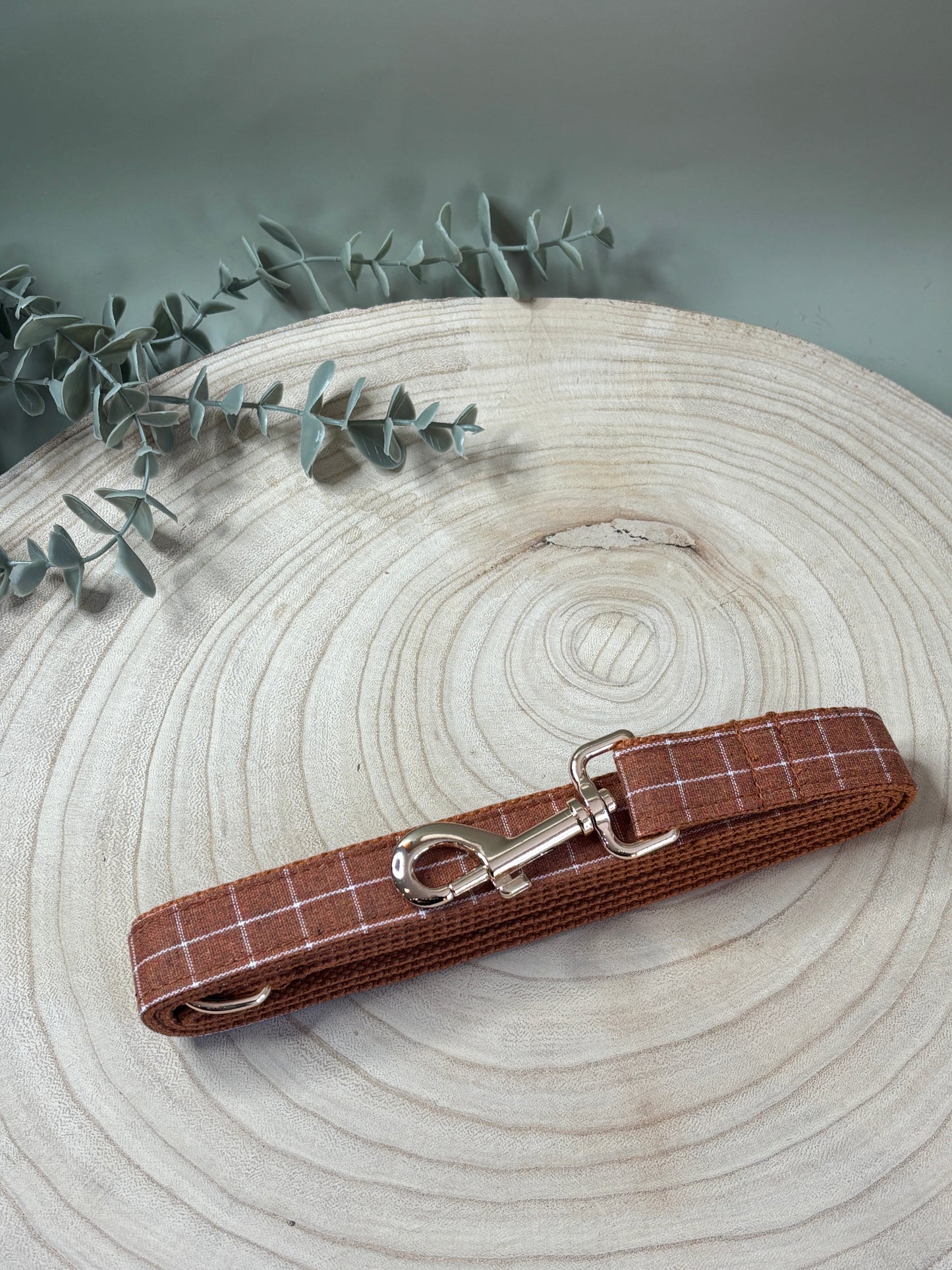 Toffee Chequered Lead