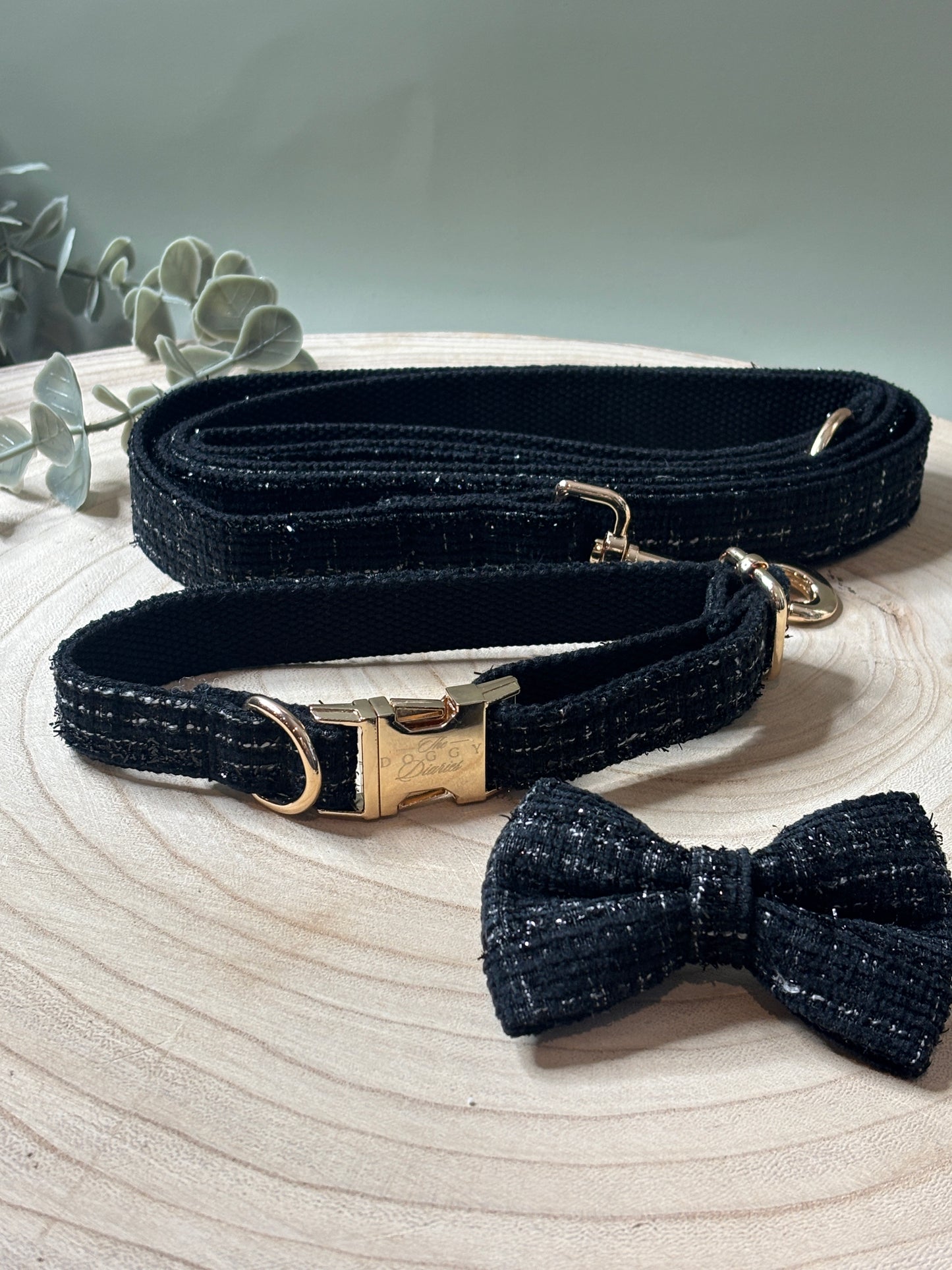 Black Boucle Collar